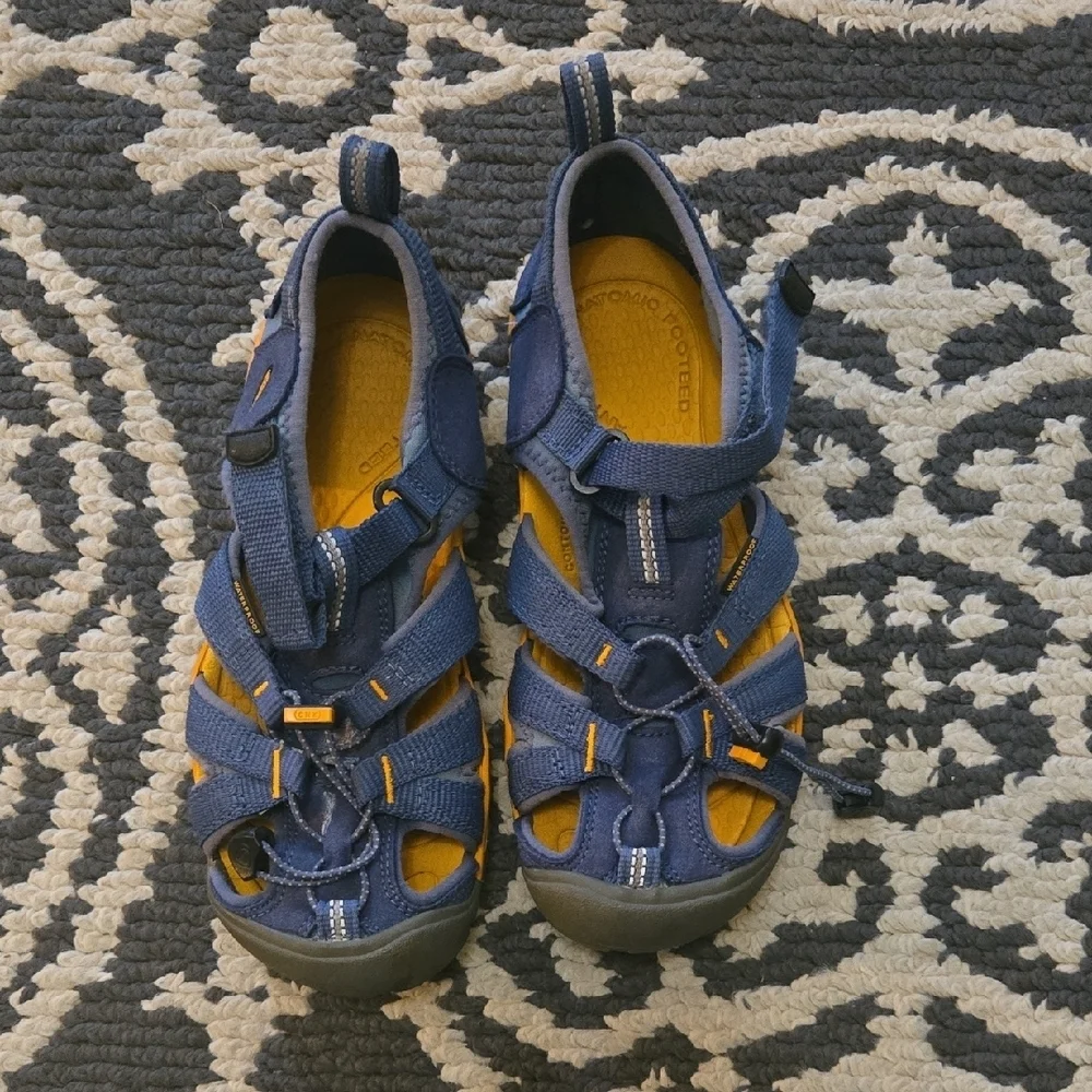 Keen Kids Navy and Yellow Sandals - Picture 1 of 4